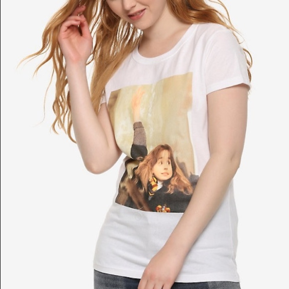 HARRY POTTER // HERMIONE RAISING HAND TSHIRT